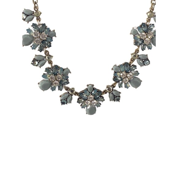 Blue Floral Polished Faceted Crystal Gemstone Rhinestone Bib Statement Necklace - Picture 7 of 12